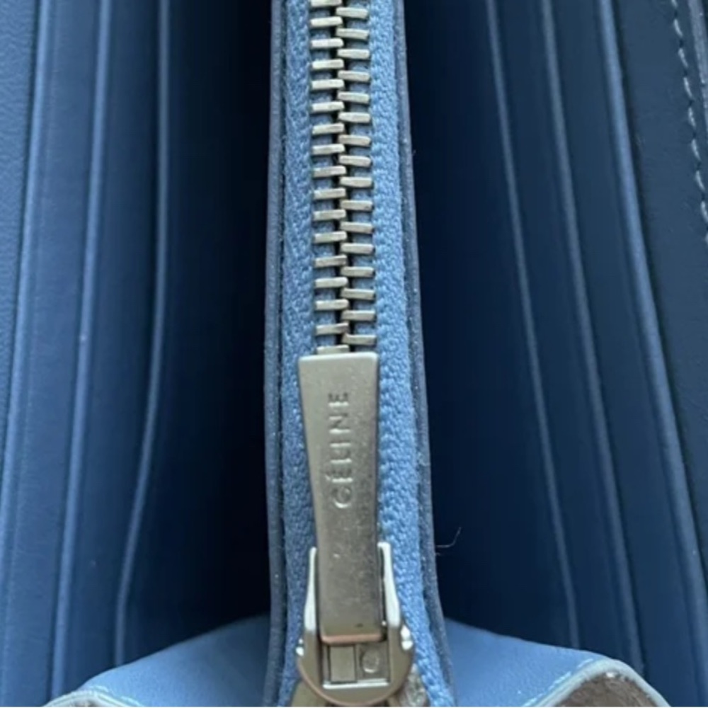 Céline Large Flap Multifunction Wallet - Picture 5 of 15